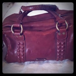 Fyre satchel crossbody like new!!